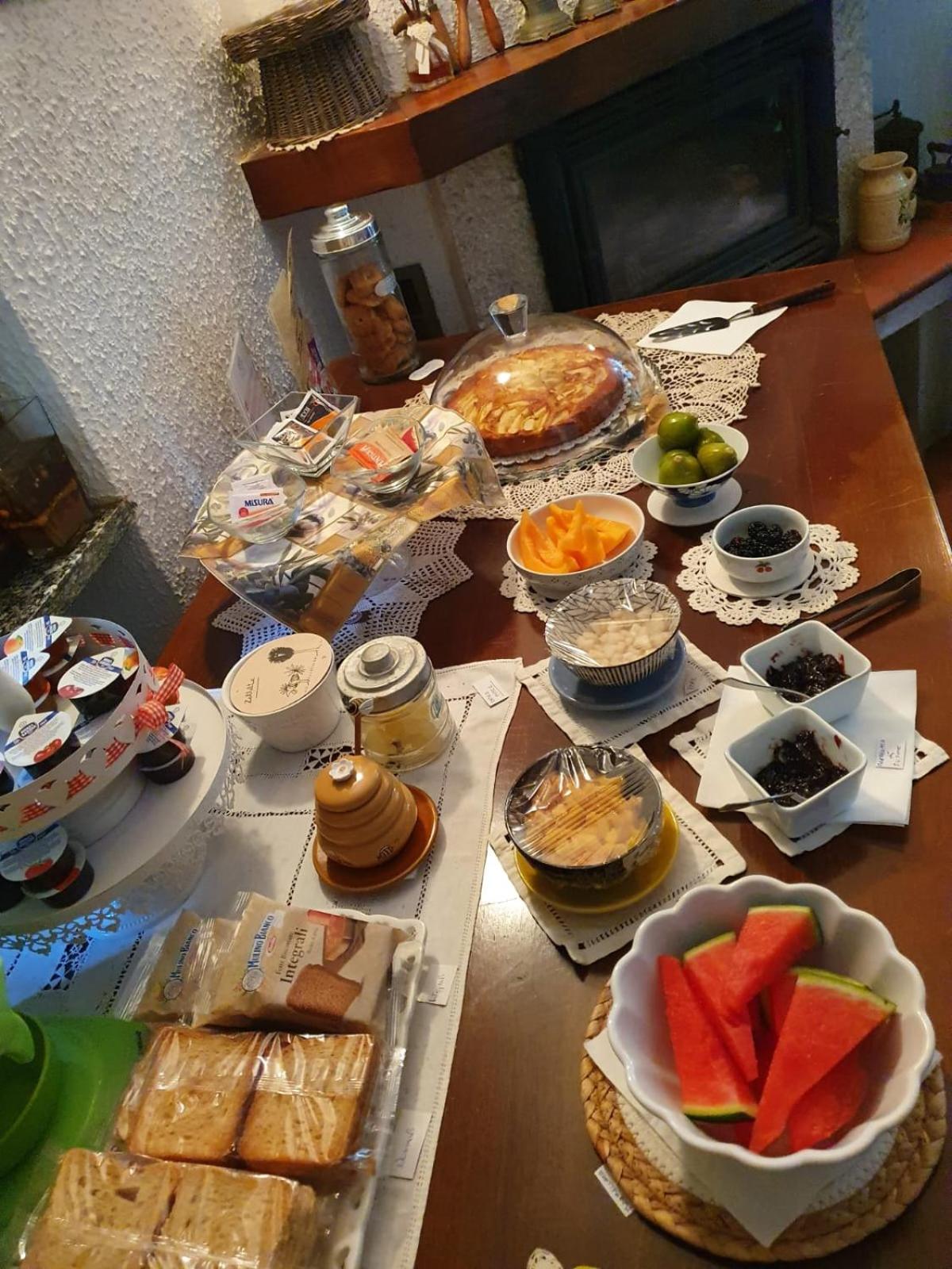 L'Uliveto D'Argento Bed & Breakfast Finale Ligure Bagian luar foto