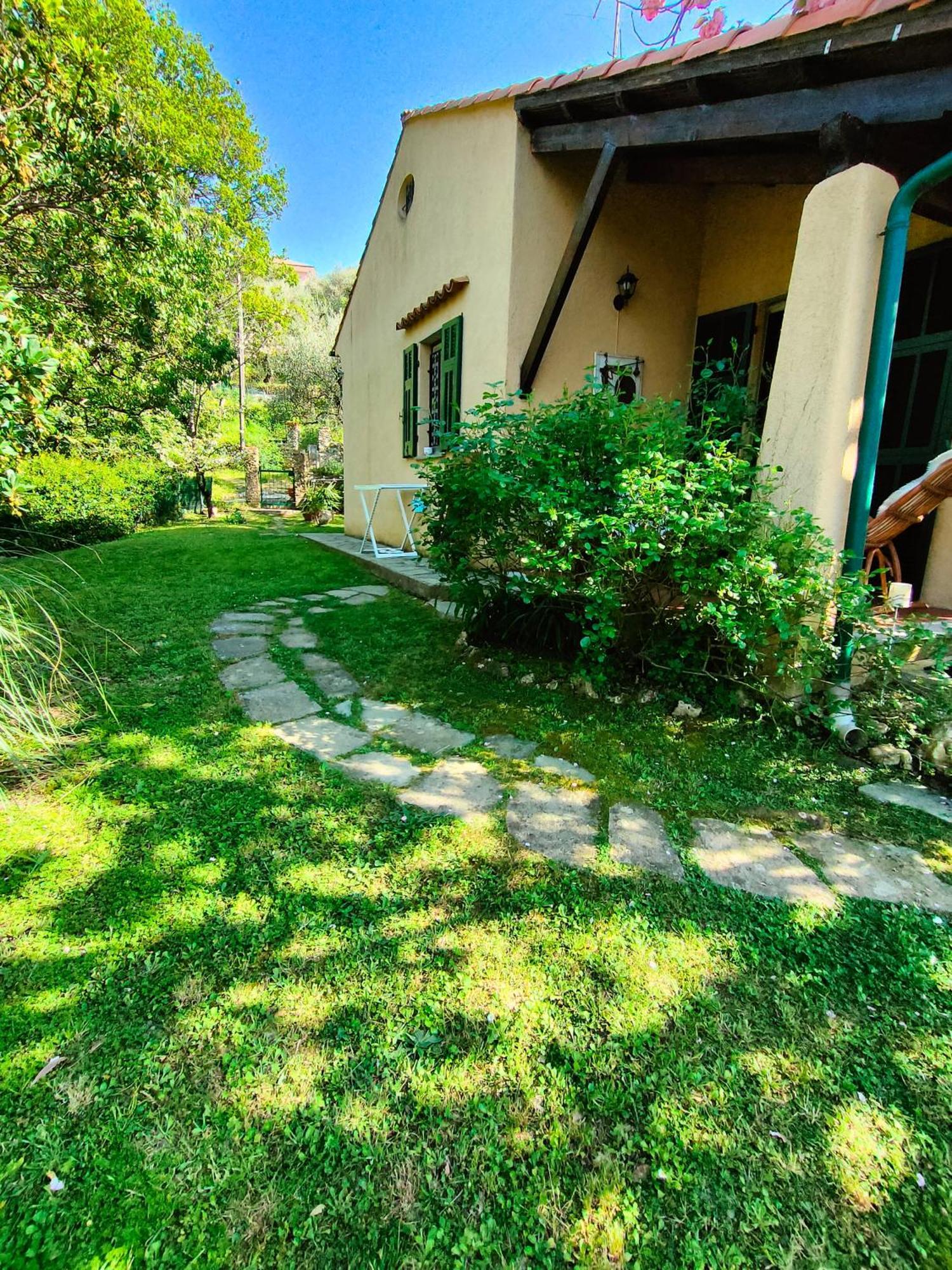 L'Uliveto D'Argento Bed & Breakfast Finale Ligure Bagian luar foto
